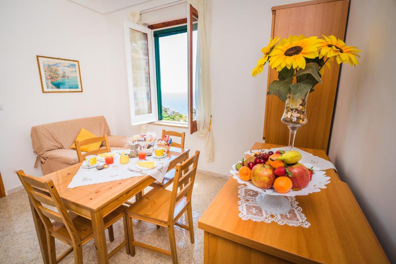 La Villa Di Enzo Casa Vacanze Con Vista Mare Амалфи Екстериор снимка