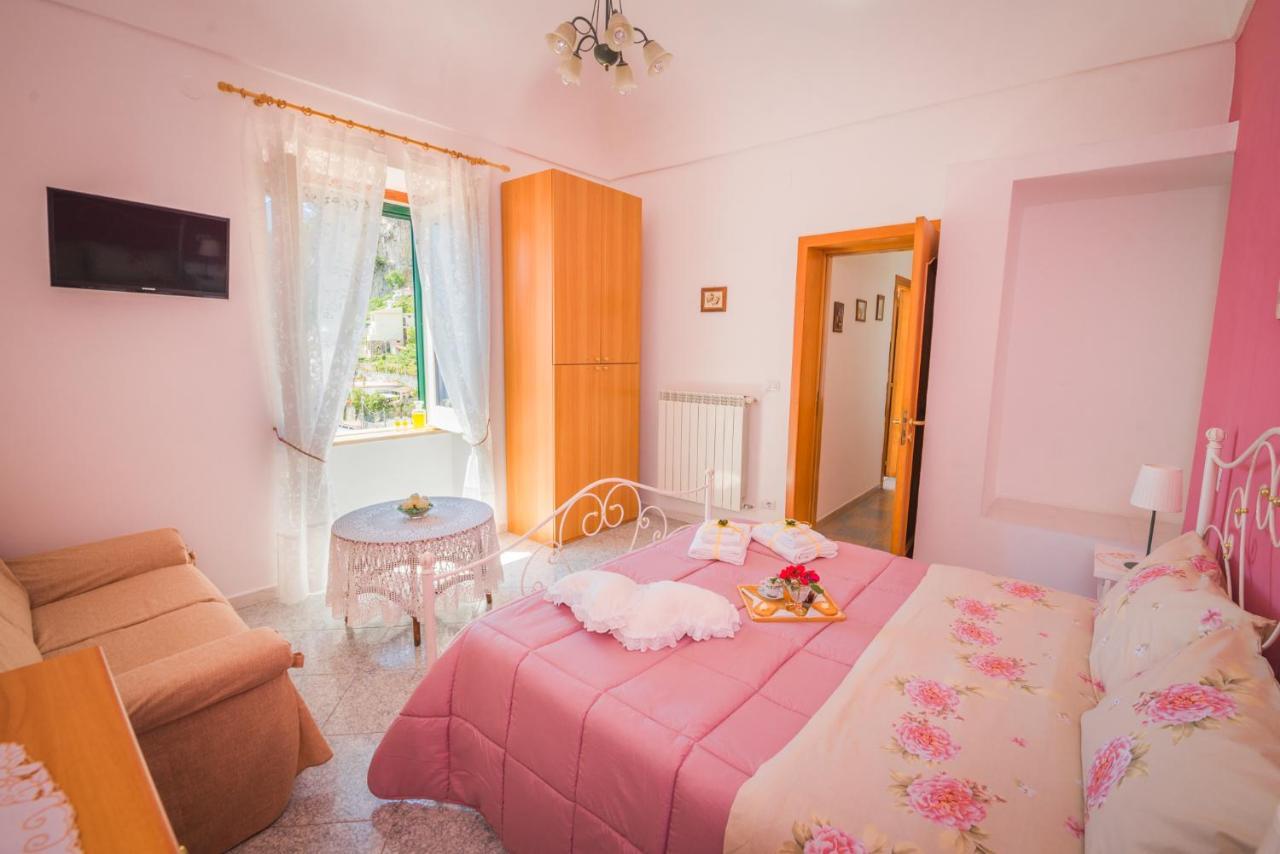 La Villa Di Enzo Casa Vacanze Con Vista Mare Амалфи Екстериор снимка